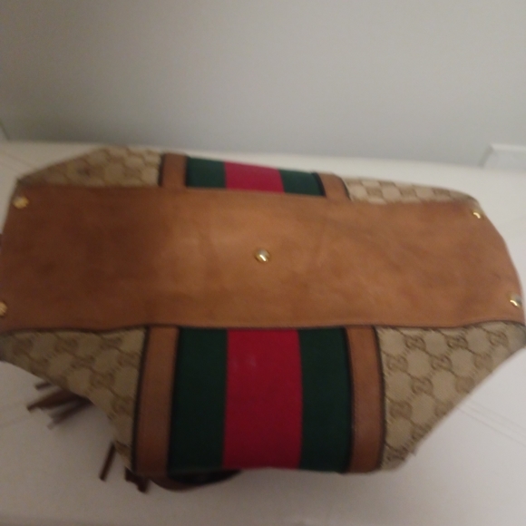 Gucci handbag - Picture 2 of 6